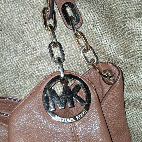 Michael Kors Large Fulton Brown Caramel Leather Shoulder Bag - Picture 4 of 14
